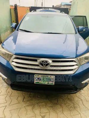 Toyota Highlander Limited 2010 Blue