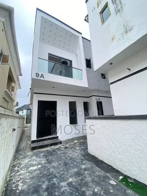 4bdrm Duplex in Inside An Access, Chevron for sale