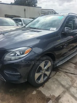 Mercedes-Benz GLE-Class 2016 Blue