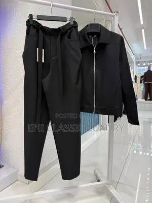 High Demand Luxury Men's Cargo Up and Down Best Quality Well Branded
