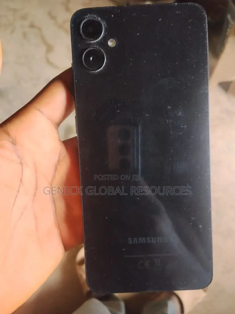 Samsung Galaxy A05s 64 GB Black