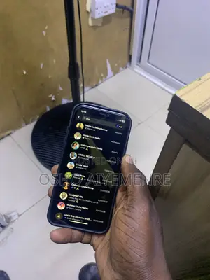 Apple iPhone XR 256 GB White