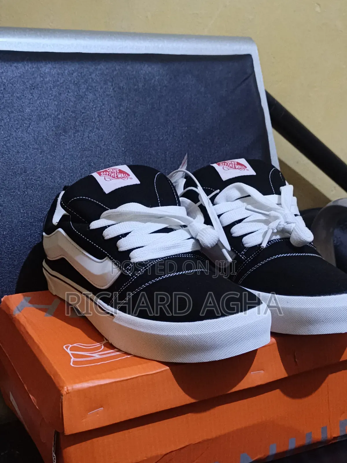 Vans Sneakers
