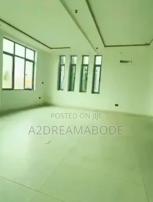 4bdrm Duplex in Maryland, Mende for sale
