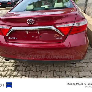 Toyota Camry 2015 Red