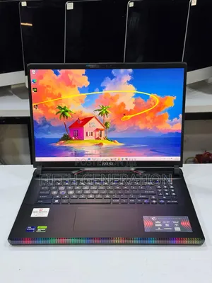 Laptop MSI Raider GE78HX 64GB Intel Core i9 SSD 2T