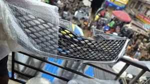 Front Up Grill Sienna 2012/2015 Sports Basket Type