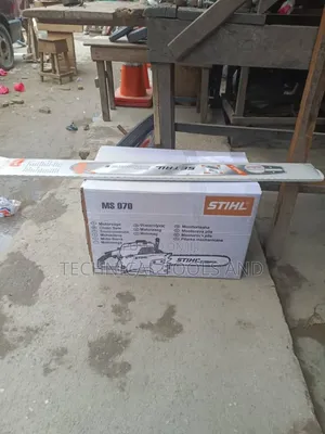 STIHL MS 070 Petrol Chainsaw.