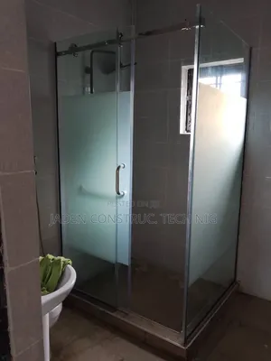 Black Frame Shower Cubicle