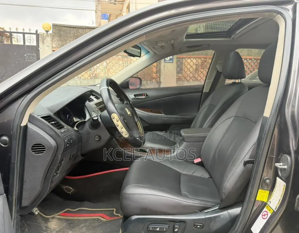 Lexus ES 350 2012 Gray