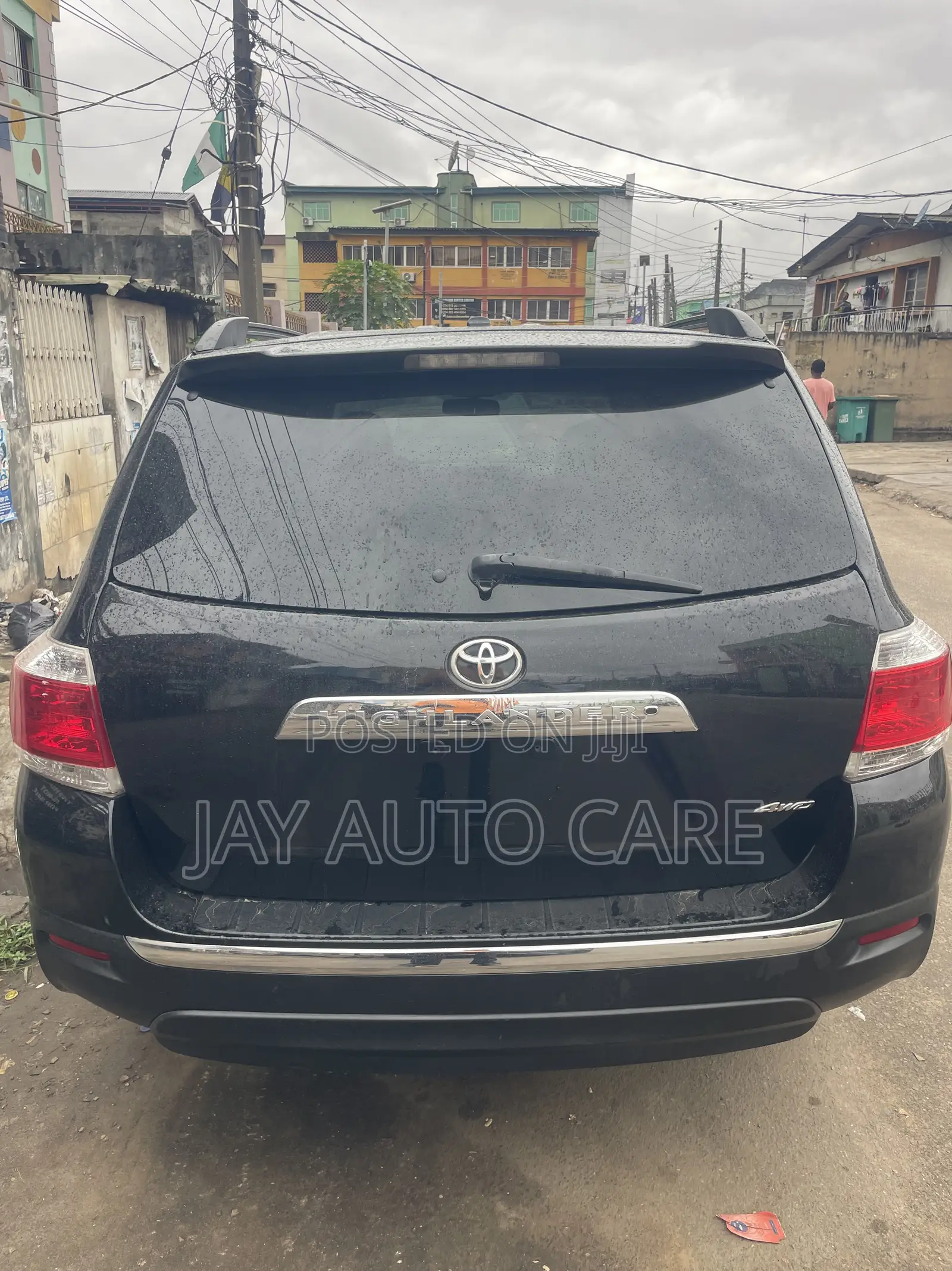 Toyota Highlander SE 2012 Black