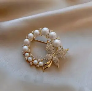 Elegant Butterfly Brooch 🦋