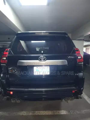 Toyota Land Cruiser Prado 4.0 2022 Black
