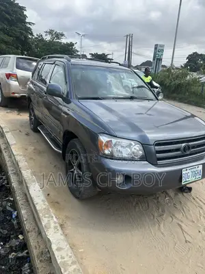 Toyota Highlander 2005 Blue