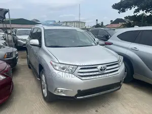 Toyota Highlander Limited 2009 Silver