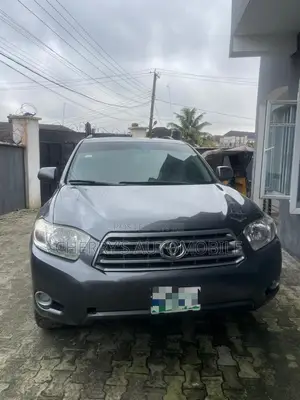Toyota Highlander 2010 Beige