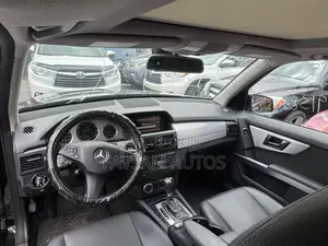 Mercedes-Benz GLK-Class 2009 Black