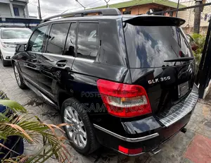 Mercedes-Benz GLK-Class 2009 Black