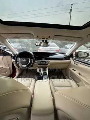 Lexus ES 2014 Red