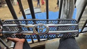 Front Grill for Toyota Highlander 2003/2006 Hybrid Model