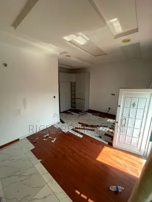 Studio Apartment in Orchid, Chevron for rent