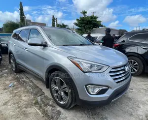 Hyundai Santa Fe 2016 Silver