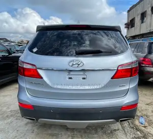 Hyundai Santa Fe 2016 Silver