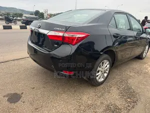 Toyota Corolla 2014 Black