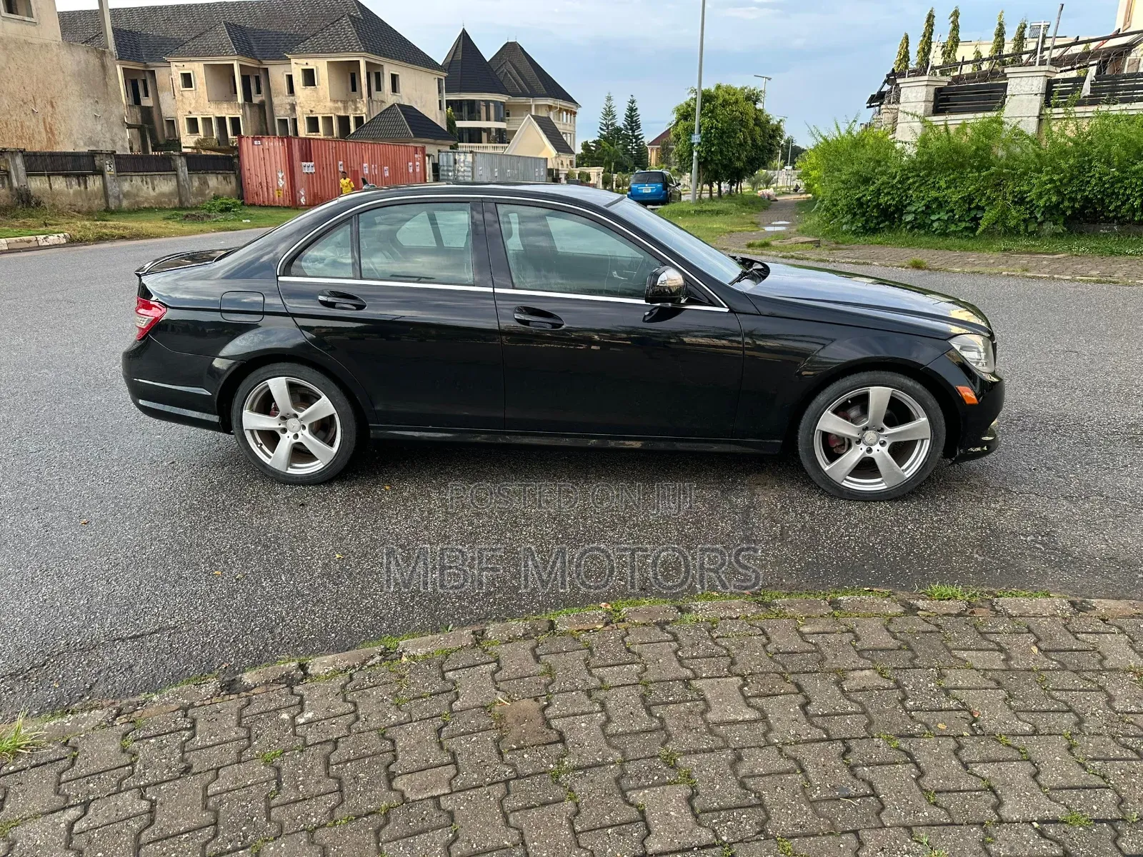 Mercedes-Benz C200 2010 Black