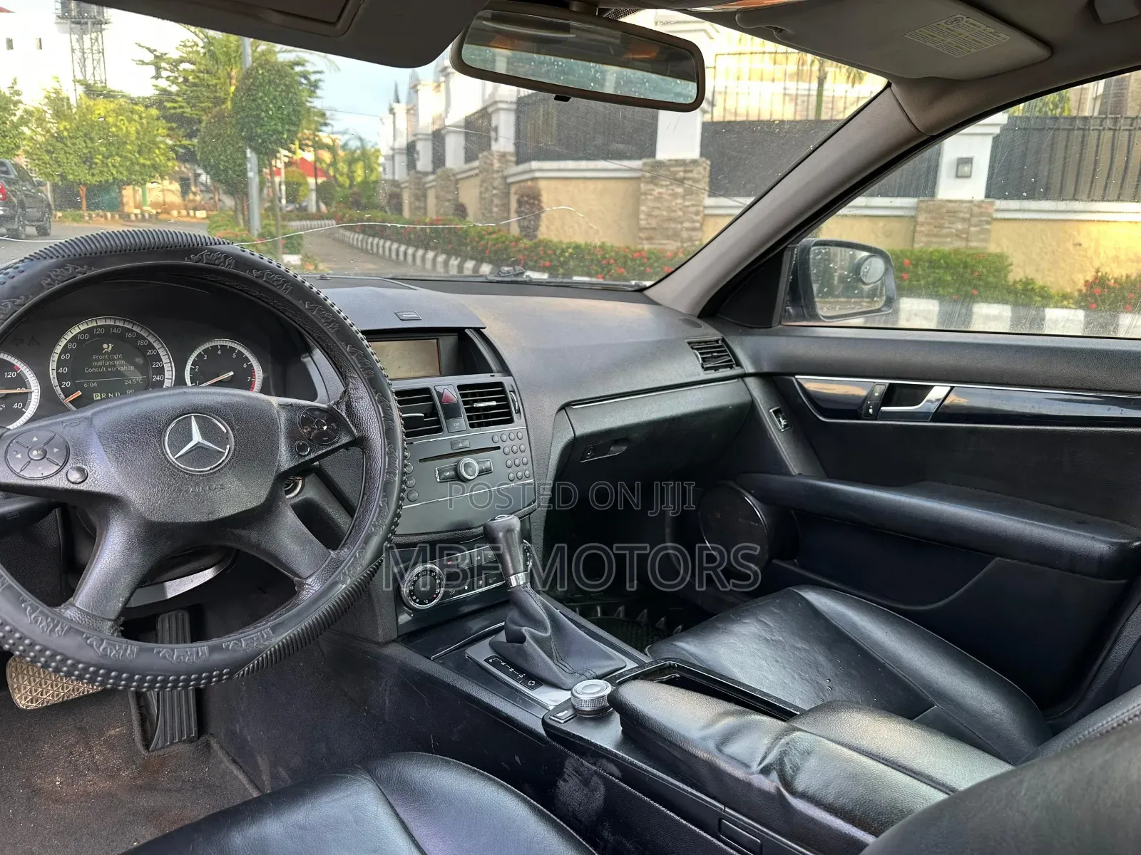 Mercedes-Benz C200 2010 Black