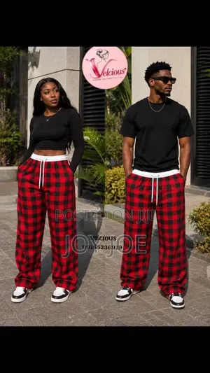 Soft and Comfortable Joggers 🌹