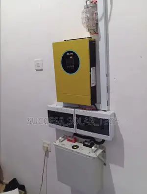 SMS 4.2hybrid Inverter and 3kwh Luxwatt Lithium Battery