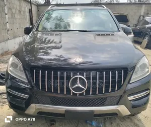 Mercedes-Benz M Class 2012 Black