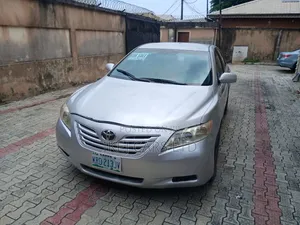 Toyota Camry 2009 Silver