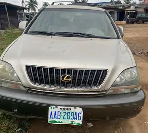 Lexus RX 2002 Gold
