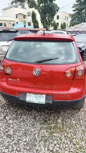 Volkswagen Golf 2007 Red