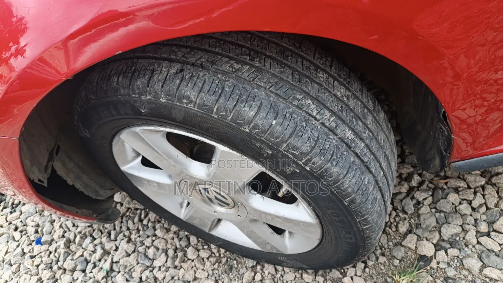 Volkswagen Golf 2007 Red