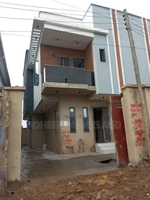 3bdrm Duplex in Secured Are, Fagba for sale
