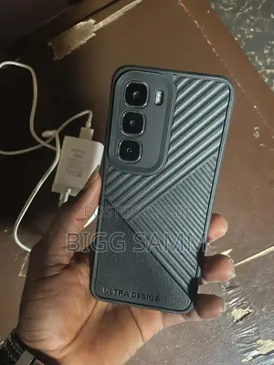 Infinix Hot 60i 128 GB Silver