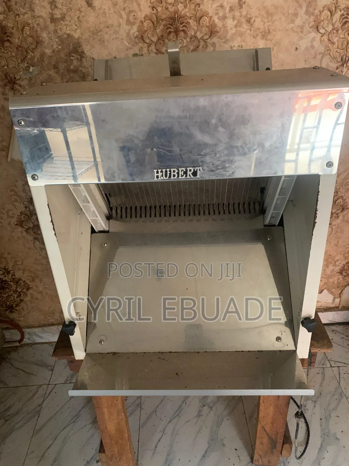 Bread Slicer