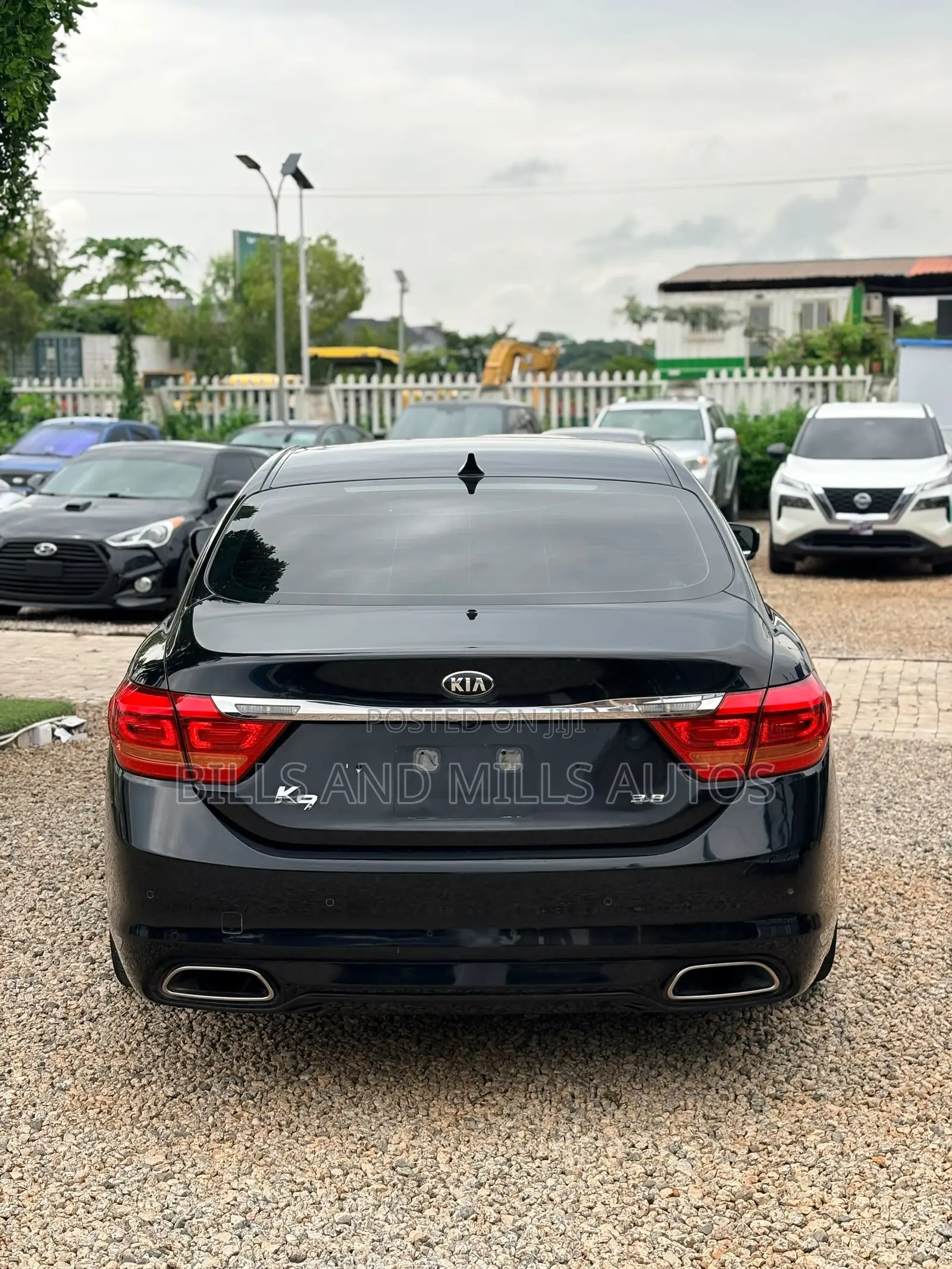 Kia KX1 2017 Black