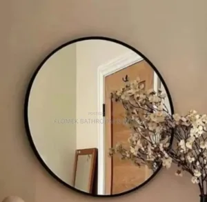 Elegant Round Wall Mirror – Modern Black Frame