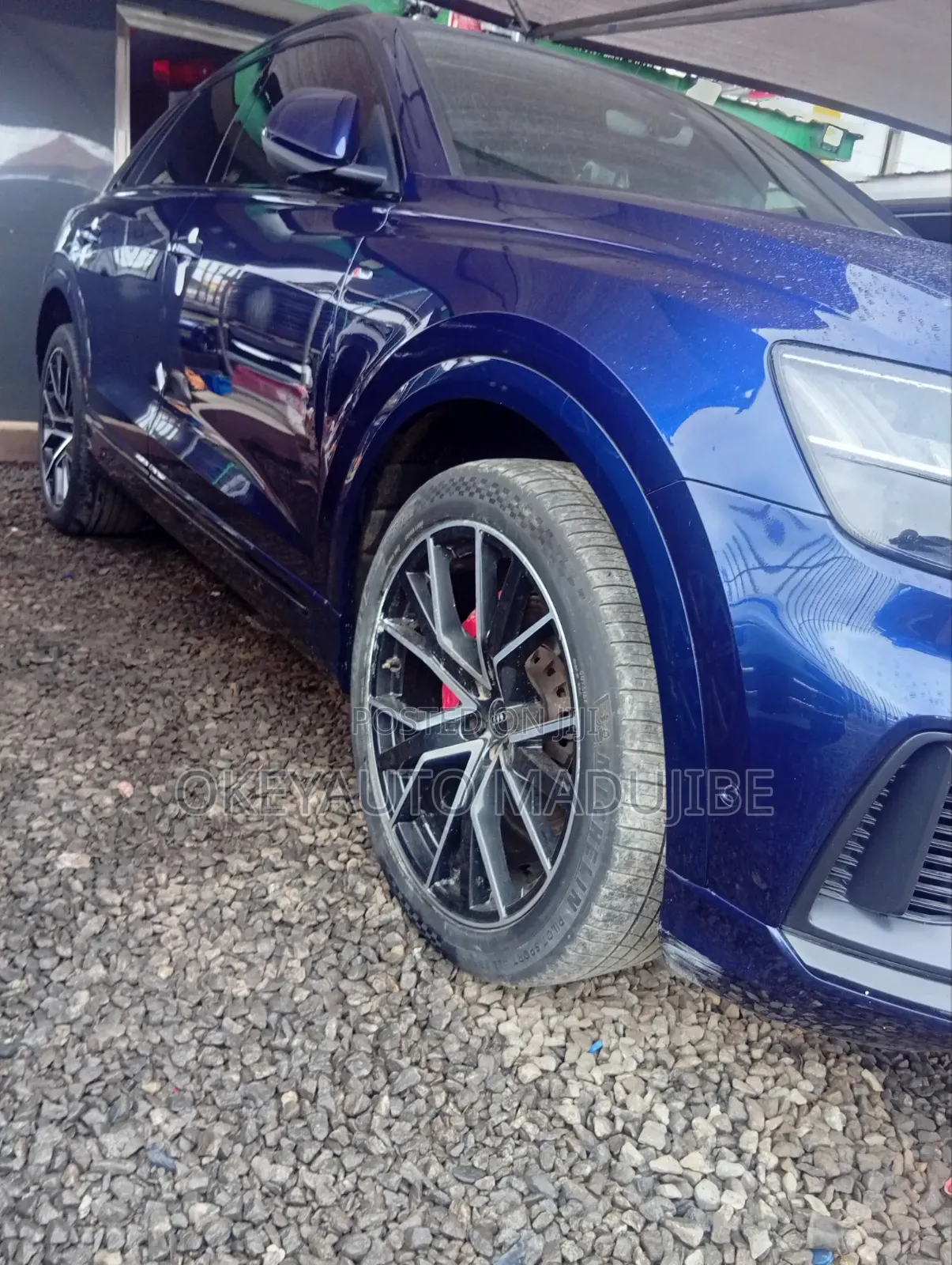Audi Q8 2022 Blue