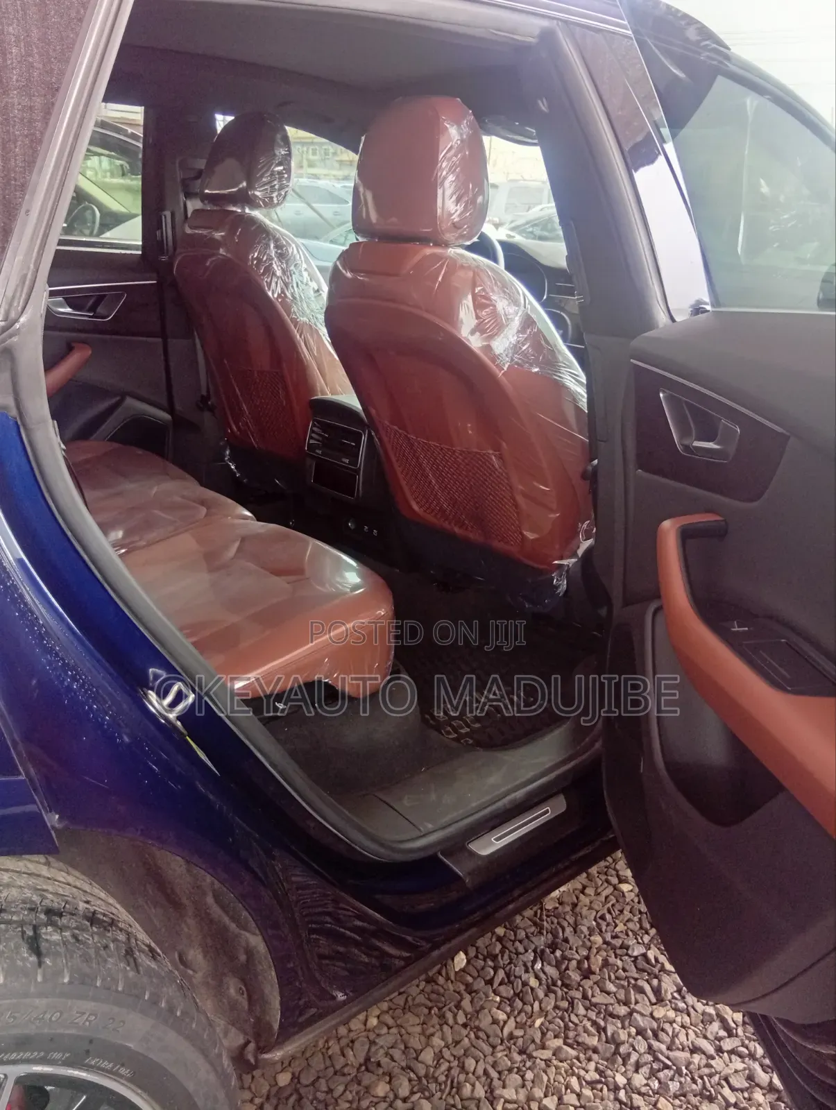Audi Q8 2022 Blue