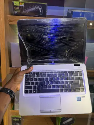 Laptop HP EliteBook 840 G3 8GB Intel Core i5 SSD 256GB