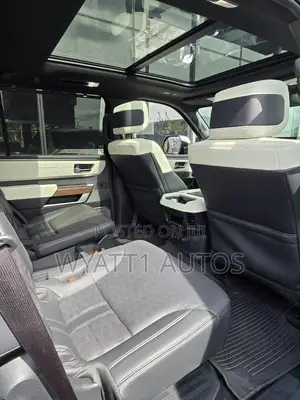 Toyota Sequoia Limited 4WD 2025 Blue