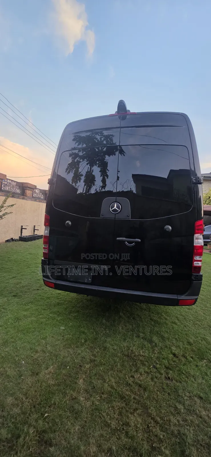 Mercedes-Benz Sprinter 2016 Black