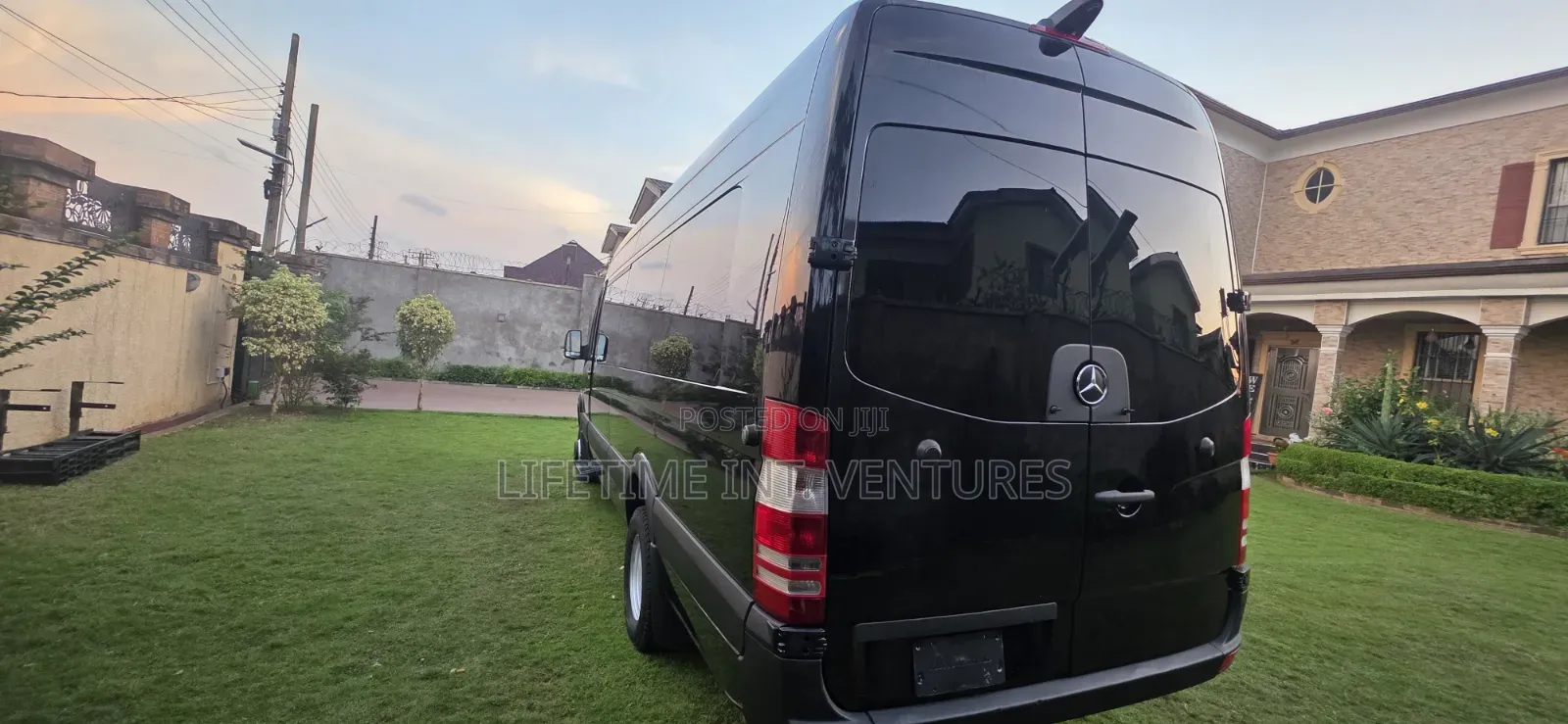 Mercedes-Benz Sprinter 2016 Black