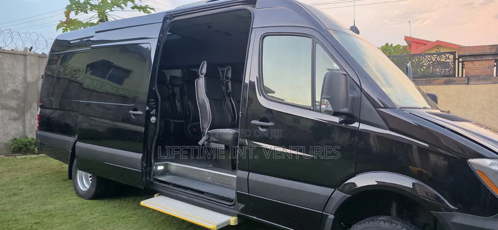 Mercedes-Benz Sprinter 2016 Black