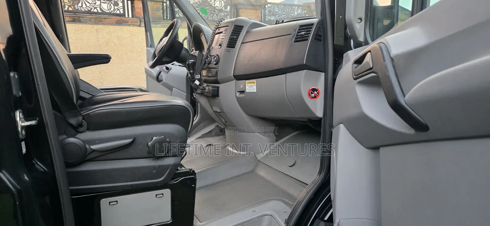 Mercedes-Benz Sprinter 2016 Black